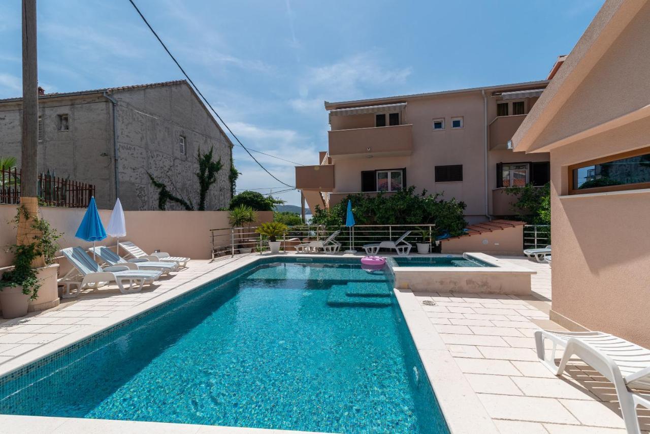 טרוגיר Apartments Villa Magdalena מראה חיצוני תמונה